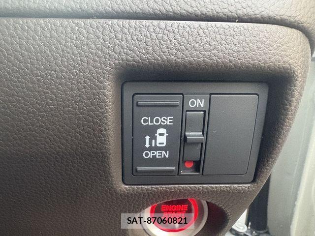 Honda N BOX 2023-02 7328718-10