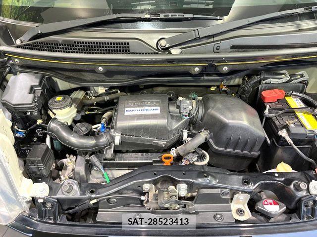 Honda N BOX 2017-03 7328735-17