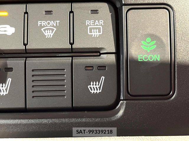 Honda N BOX 2024-12 7358919-5