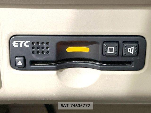 Honda N BOX 2017-07 7358945-5