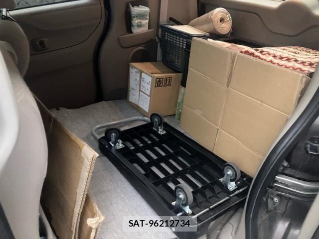 Honda N BOX 2012-02 7358961-12