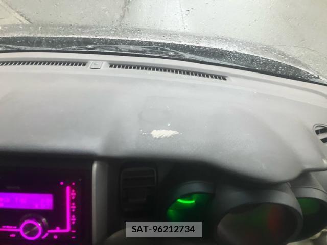 Honda N BOX 2012-02 7358961-26