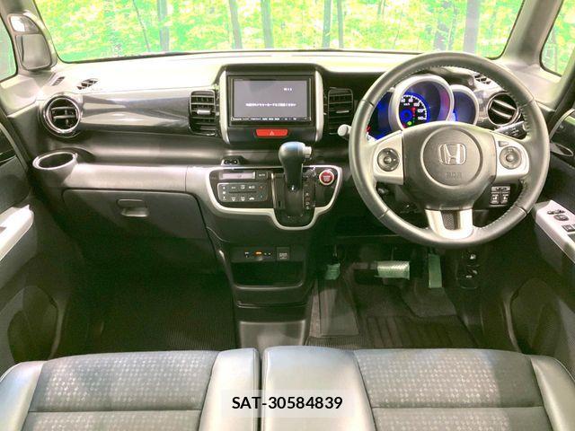 Honda N BOX 2016-03 7358938-1