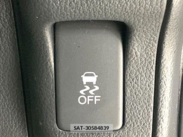 Honda N BOX 2016-03 7358938-6