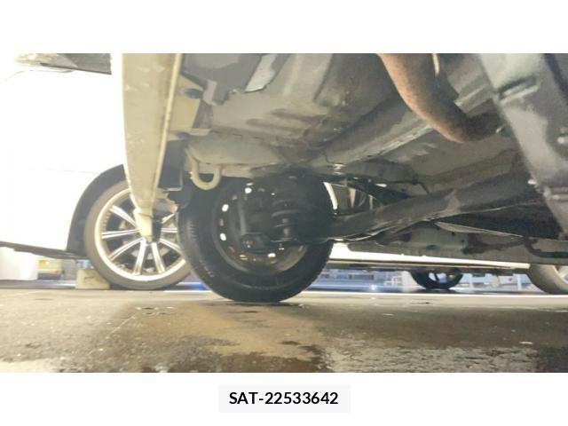 Honda N BOX 2012-04 7358960-17