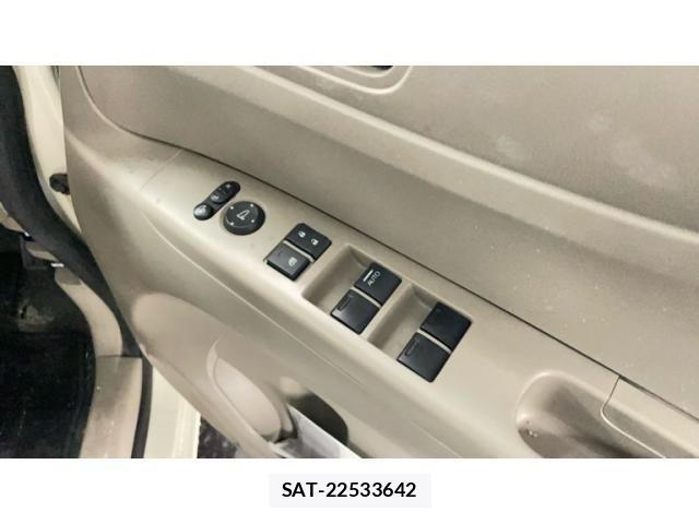 Honda N BOX 2012-04 7358960-4