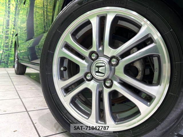 Honda N BOX 2014-05 7358949-12