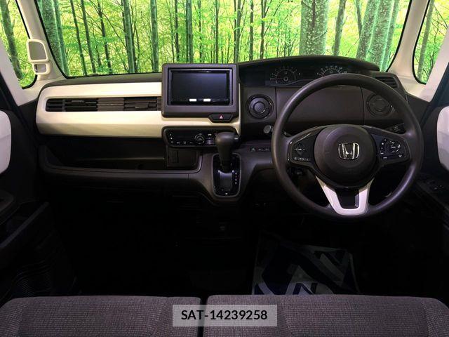 Honda N BOX 2022-02 7358937-1