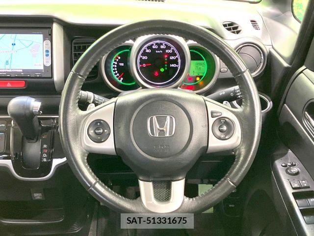 Honda N BOX 2014-10 7358948-10