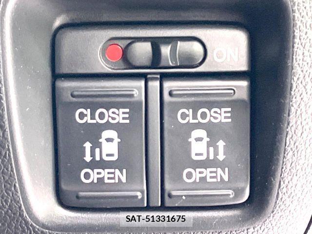 Honda N BOX 2014-10 7358948-4