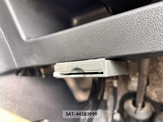 Honda N BOX 2015-09 7358947-14
