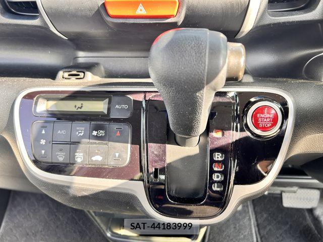 Honda N BOX 2015-09 7358947-7