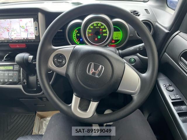 Honda N BOX 2013-09 7358957-16