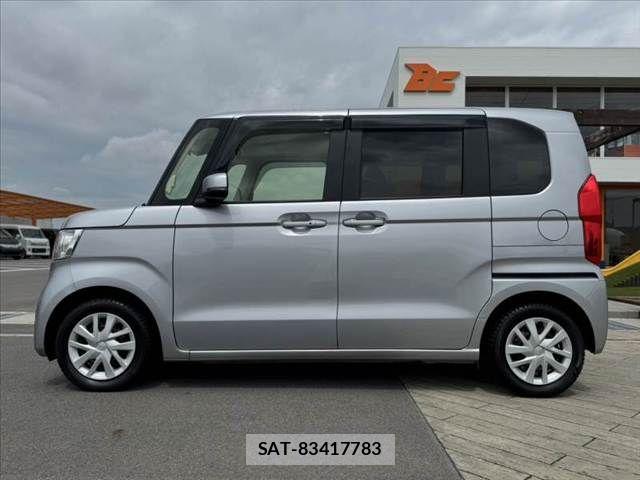 Honda N BOX 2021-05 7358943-10