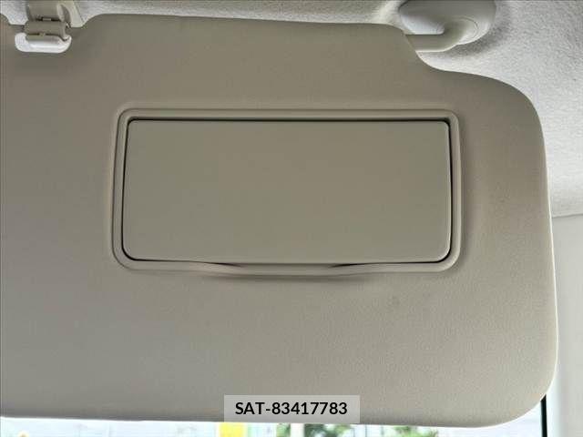 Honda N BOX 2021-05 7358943-28