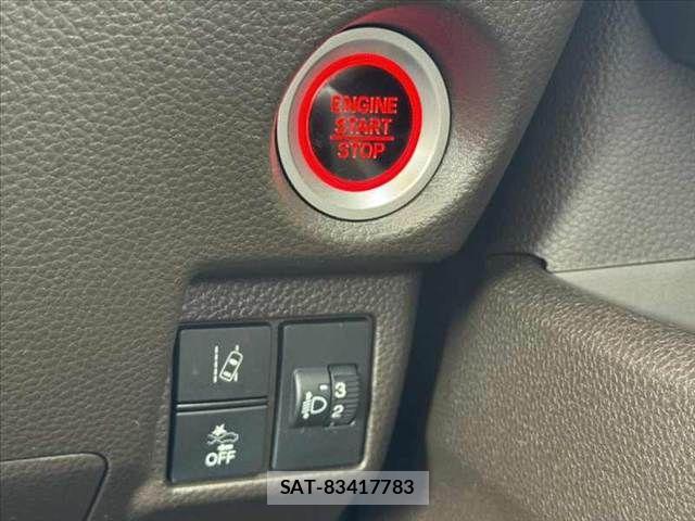 Honda N BOX 2021-05 7358943-4