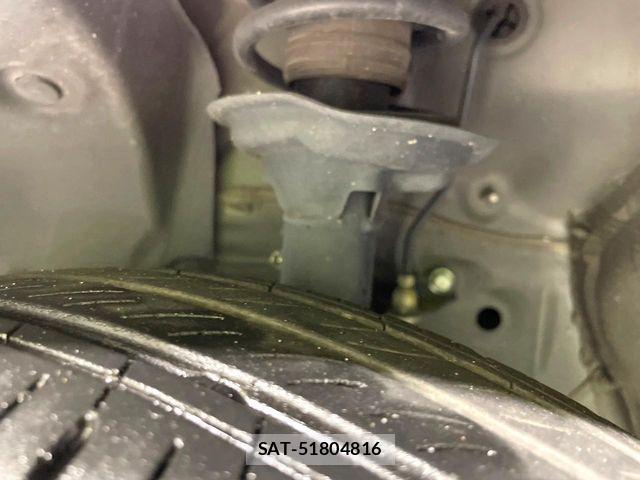 Honda N BOX 2023-04 7358936-19