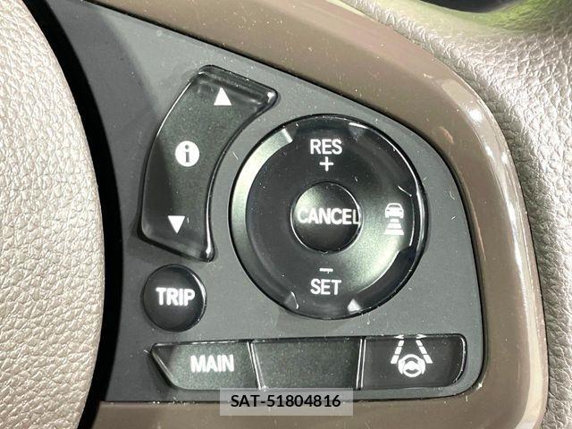 Honda N BOX 2023-04 7358936-8