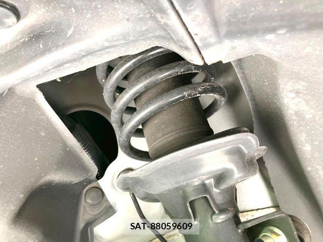 Honda N BOX 2023-10 7358929-19