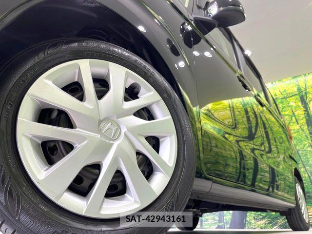 Honda N BOX 2022-12 7358931-12