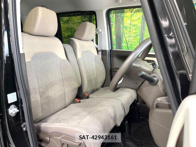 Honda N BOX 2022-12 7358931-7