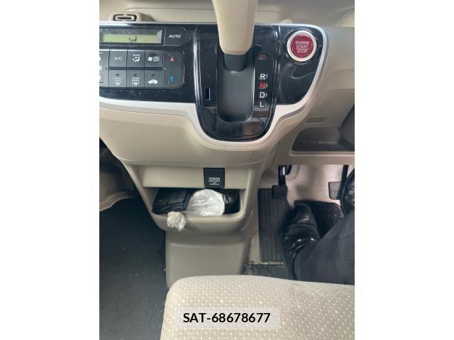 Honda N BOX 2014-03 7358966-25