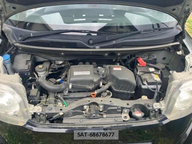 Honda N BOX 2014-03 7358966-5
