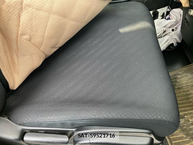 Honda N BOX 2013-09 7358959-15
