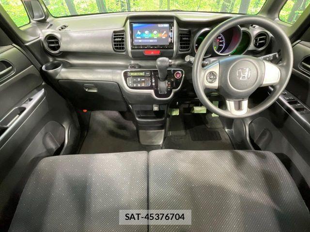 Honda N BOX 2014-02 7358952-1