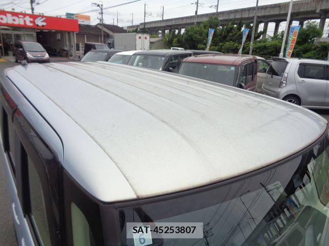 Honda N BOX 2019-06 7358958-9