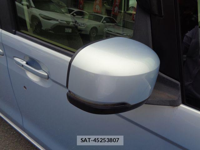 Honda N BOX 2019-06 7358958-11