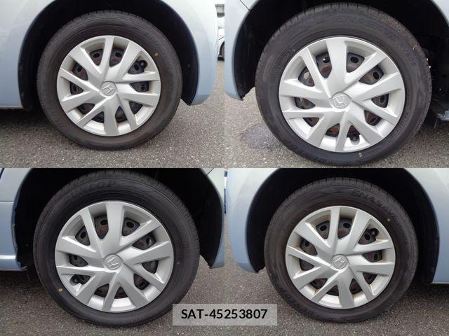 Honda N BOX 2019-06 7358958-13
