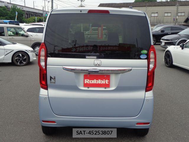 Honda N BOX 2019-06 7358958-6