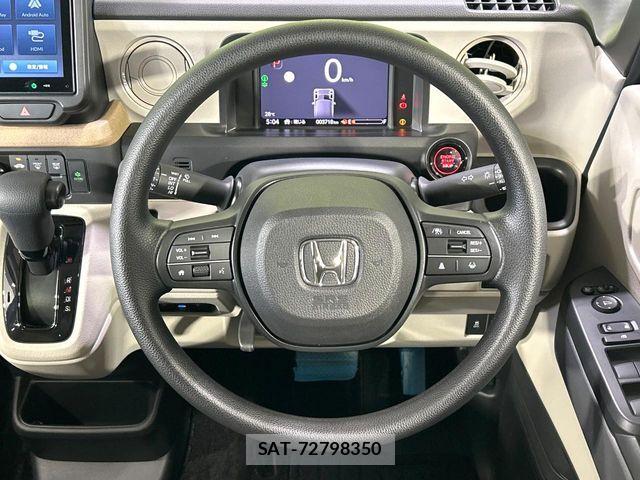 Honda N BOX 2023-11 7358922-10