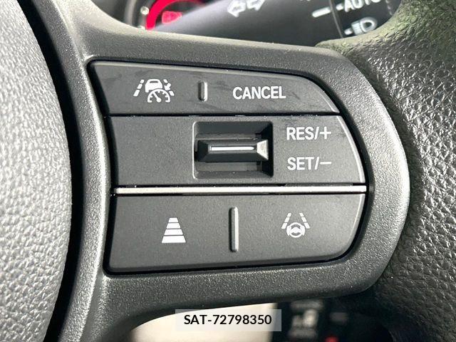 Honda N BOX 2023-11 7358922-5