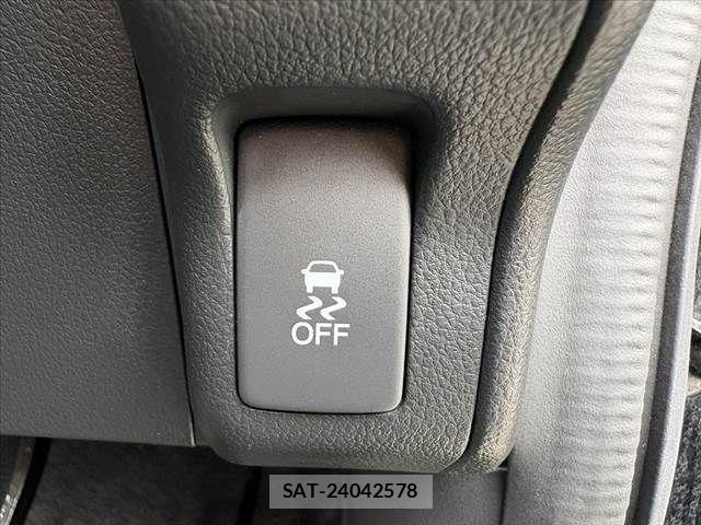 Honda N BOX 2017-06 7358953-25