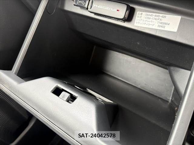Honda N BOX 2017-06 7358953-29