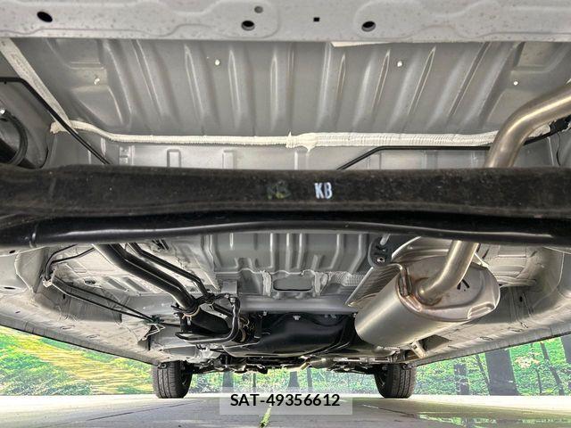 Honda N BOX 2025-06 7358920-18