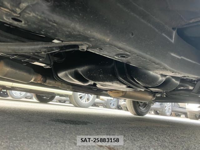 Honda N BOX 2012-05 7358963-11