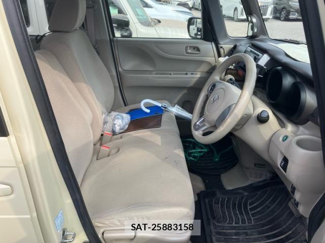 Honda N BOX 2012-05 7358963-12