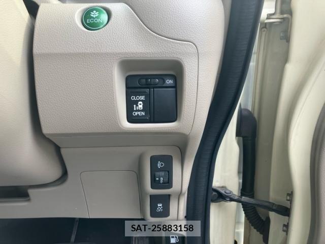 Honda N BOX 2012-05 7358963-15