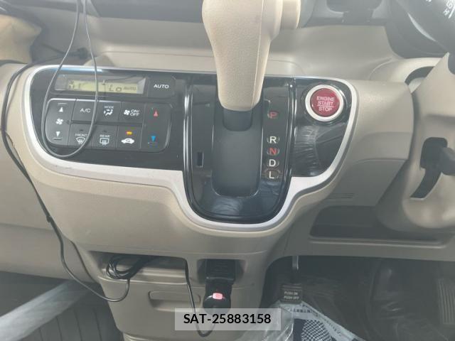 Honda N BOX 2012-05 7358963-19