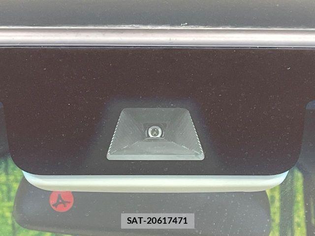 Honda N BOX 2023-11 7358930-5