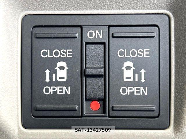 Honda N BOX 2024-11 7358924-4
