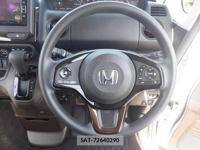 Honda N BOX 2022-07 7358927-13
