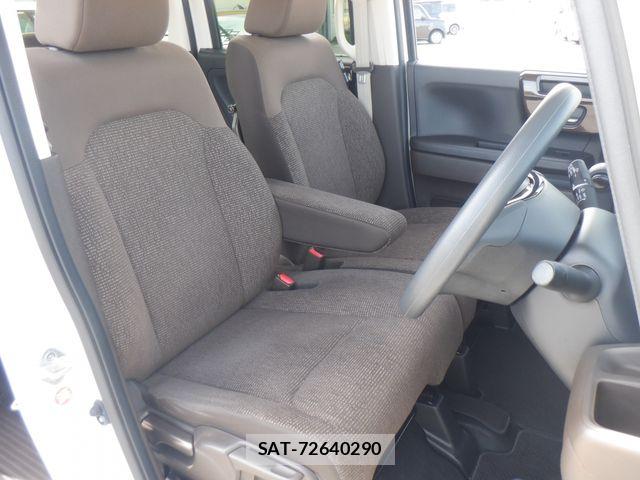 Honda N BOX 2022-07 7358927-19