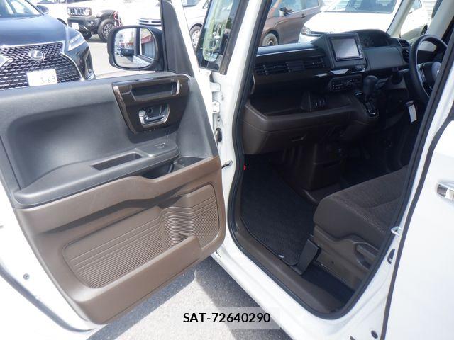 Honda N BOX 2022-07 7358927-26