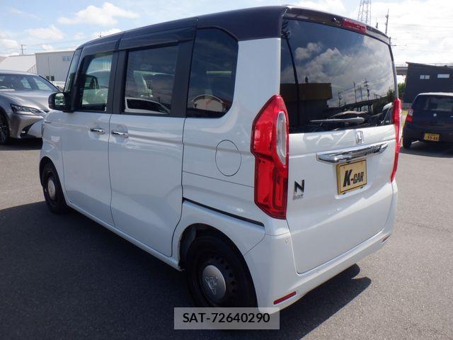 Honda N BOX 2022-07 7358927-7