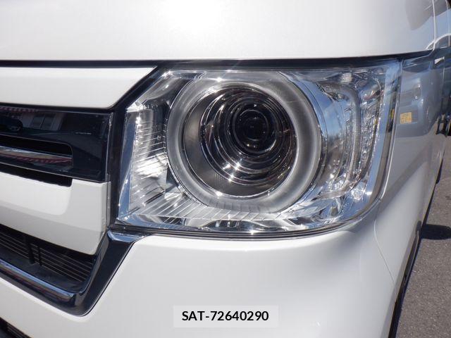 Honda N BOX 2022-07 7358927-8