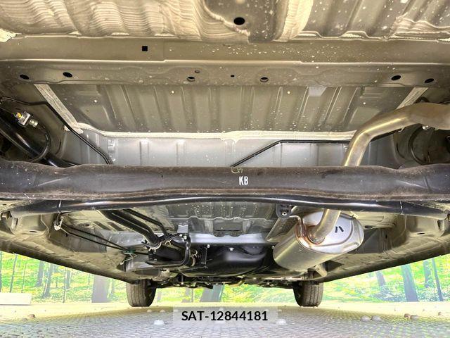 Honda N BOX 2024-11 7358918-19